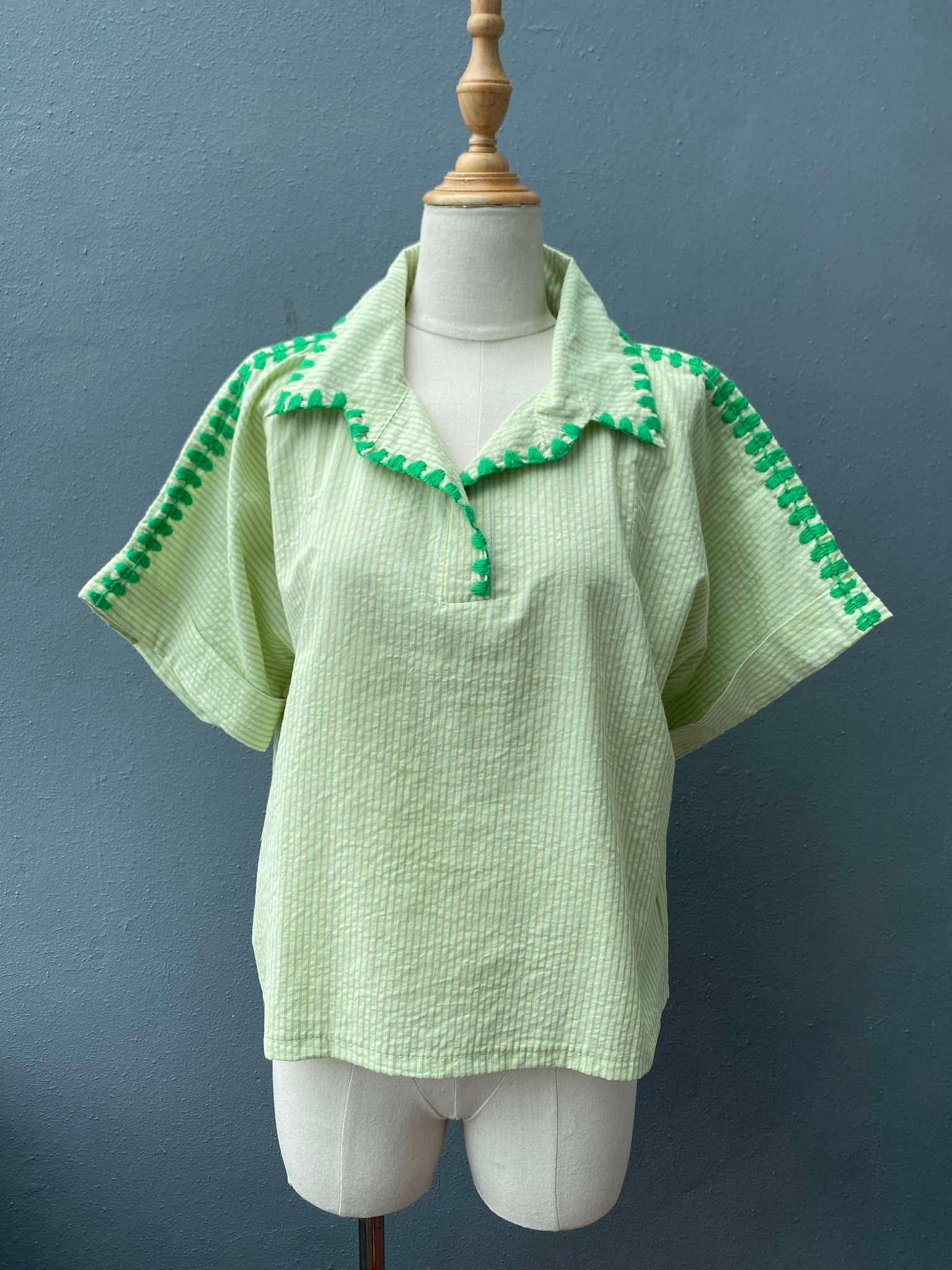Maya Embroidered Blouse (Green)